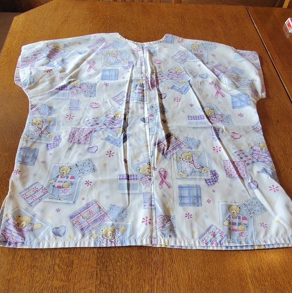 Scrub top - Picture 4 of 4